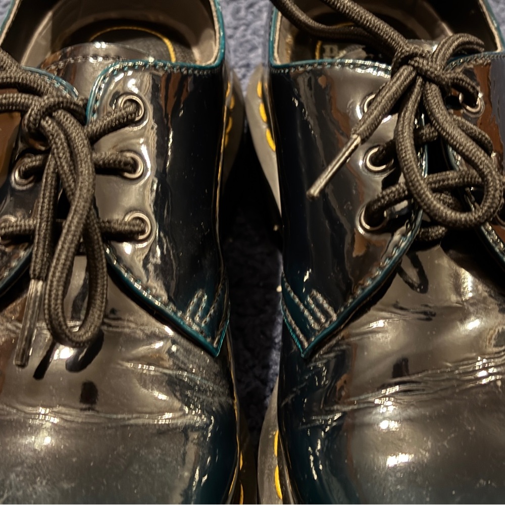 Dr. Marten’s Vegan 1461 Gloss Oxford Shoes - Picture 2 of 12